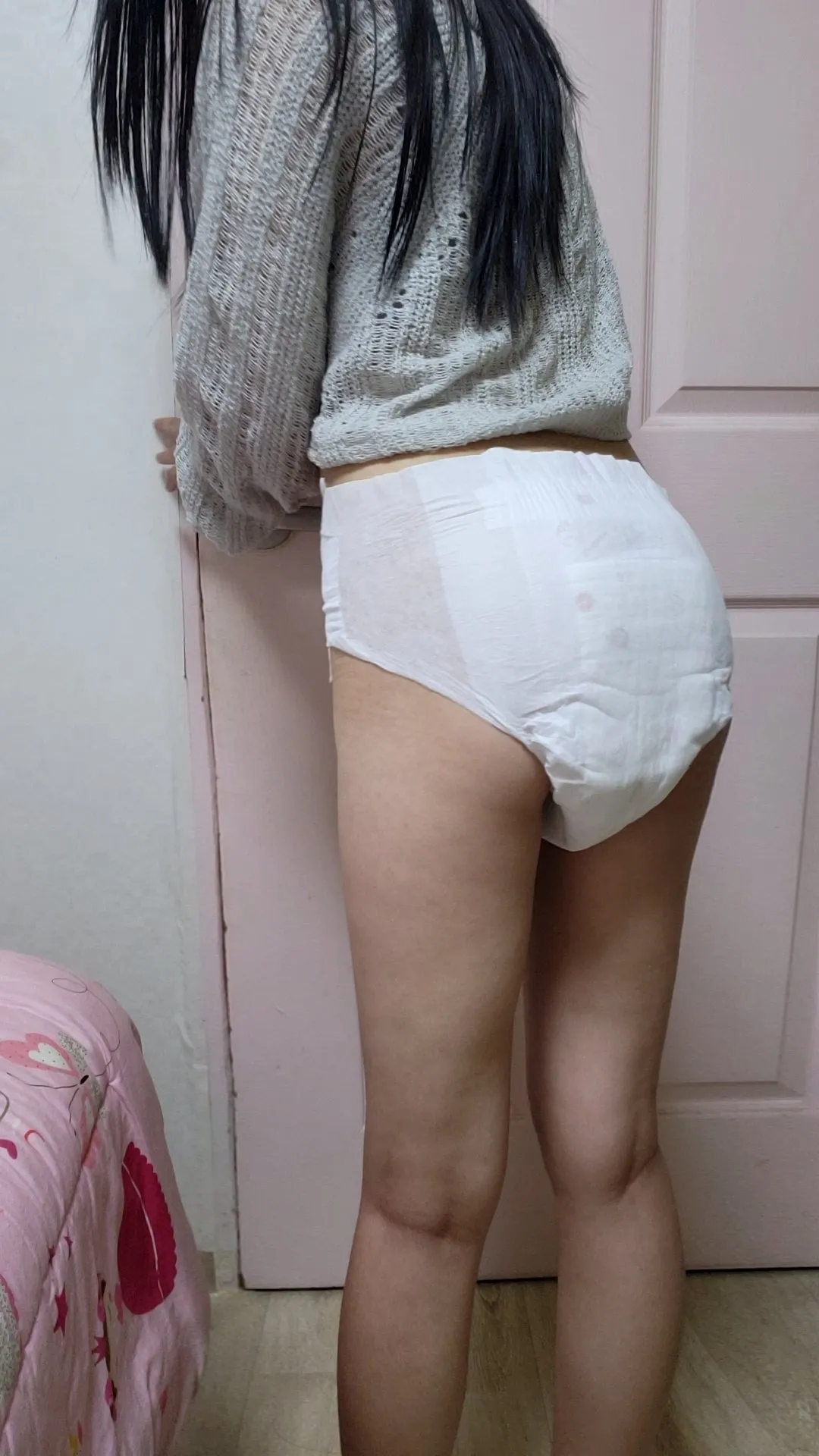 ABDL women showing off their huge butts and diapers
